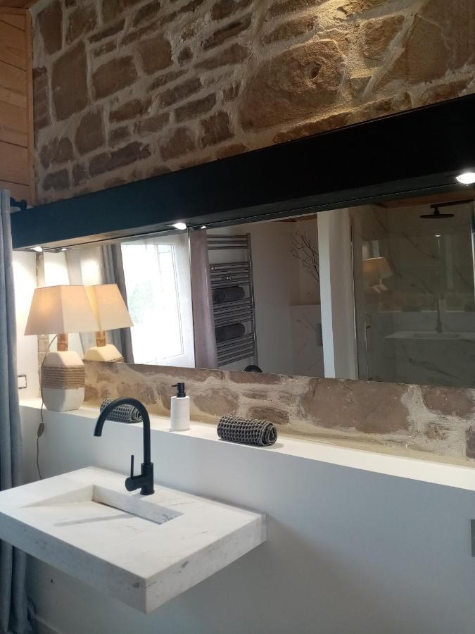 Galerie, Tumulus De La Hogue Hotell Fontenay-le-Marmion Exteriör bild