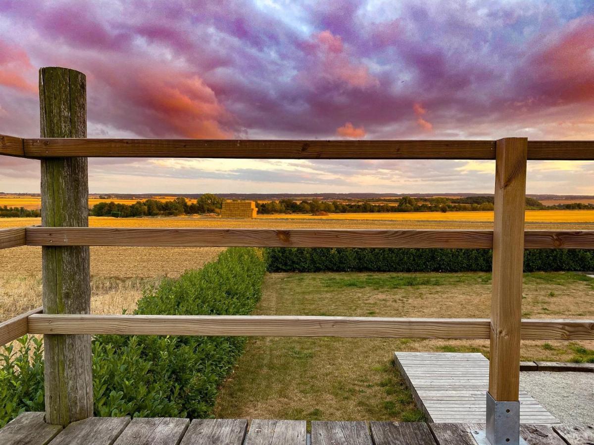 Galerie, Tumulus De La Hogue Hotell Fontenay-le-Marmion Exteriör bild