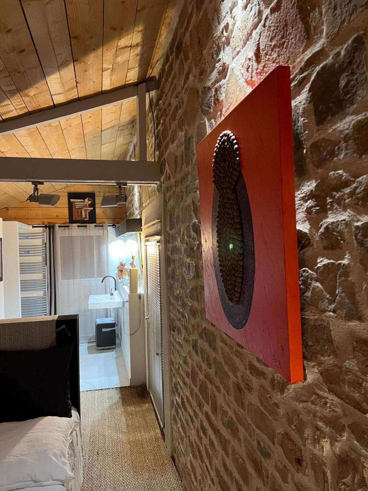 Galerie, Tumulus De La Hogue Hotell Fontenay-le-Marmion Exteriör bild
