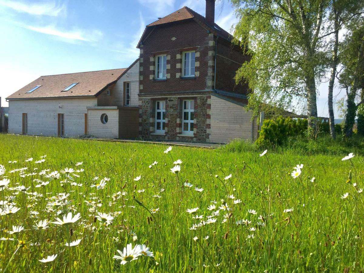 Galerie, Tumulus De La Hogue Hotell Fontenay-le-Marmion Exteriör bild