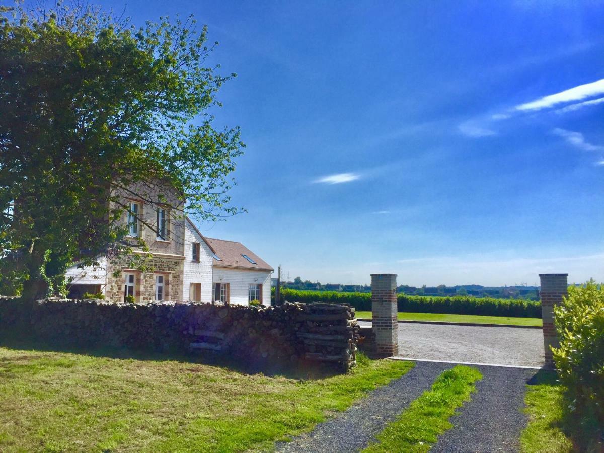 Galerie, Tumulus De La Hogue Hotell Fontenay-le-Marmion Exteriör bild